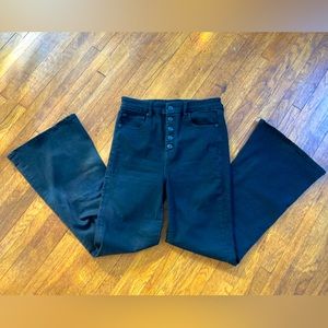 American Eagle Size 8 High-Waisted Flare Jeans